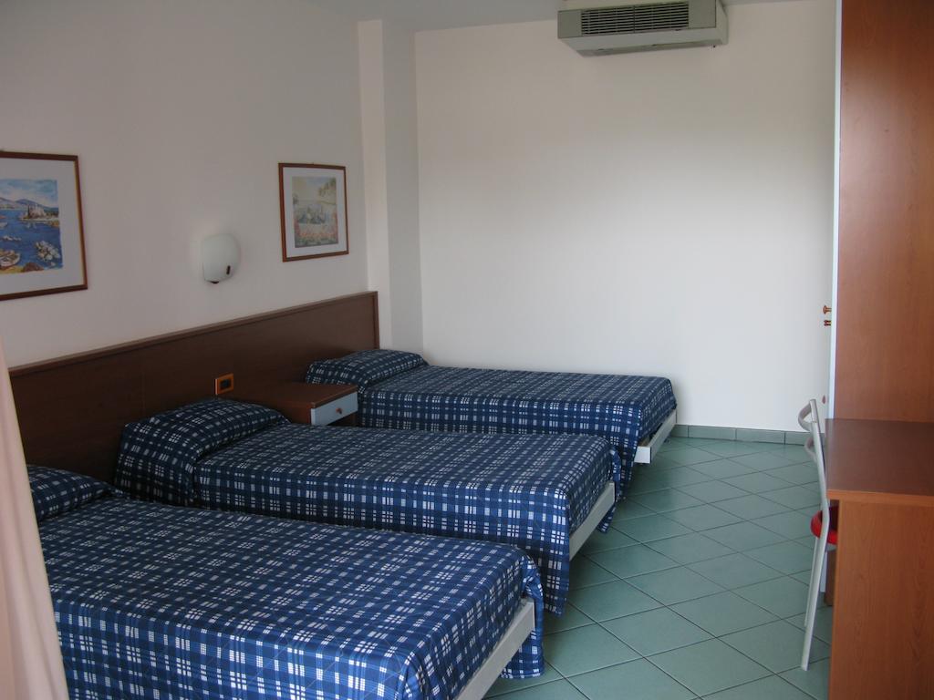 Residence Florida 卡奥莱 客房 照片